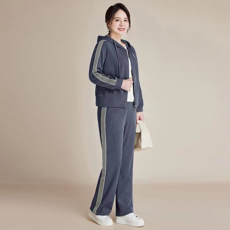 时尚奶茶色套装女秋装妈妈休闲外套中老年女装2025热卖春秋两件套|undefined