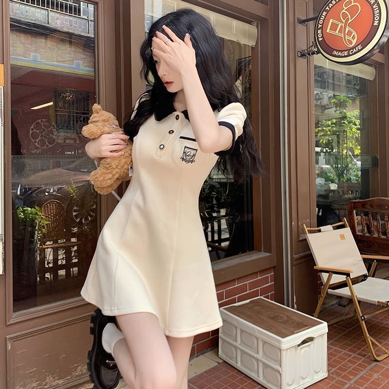 French-Style Simple yet Sweet and Spicy Sexy U-Neck Tight-Fitting Bodycon Dress for Women, Summer Ins-Style Black Short Dress Trendy