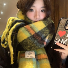 高级感马海毛格子流苏围巾女2024年秋冬季韩系氛围感加厚保暖围脖