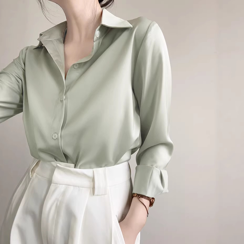 率性简约 绿色缎面衬衫女高级感职业面试衬衣轻职场通勤上衣长袖
