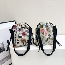 �ļ��������μ��������Ů2025�¿�ins��㼑��L��������ˮͰ��Ů