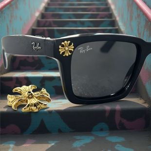 �m��RayBan����Meta�������R���Gen2DisPlay/Wayfarer�C�����o�N