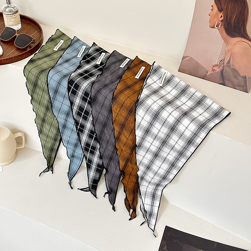 Bufanda triangular para mujer, estilo fino de primavera y verano, bufanda de seda literaria retro, bufanda para el cuello, pañuelo japonés a cuadros de algodón y lino, cinturón para el cabello, cabello atado