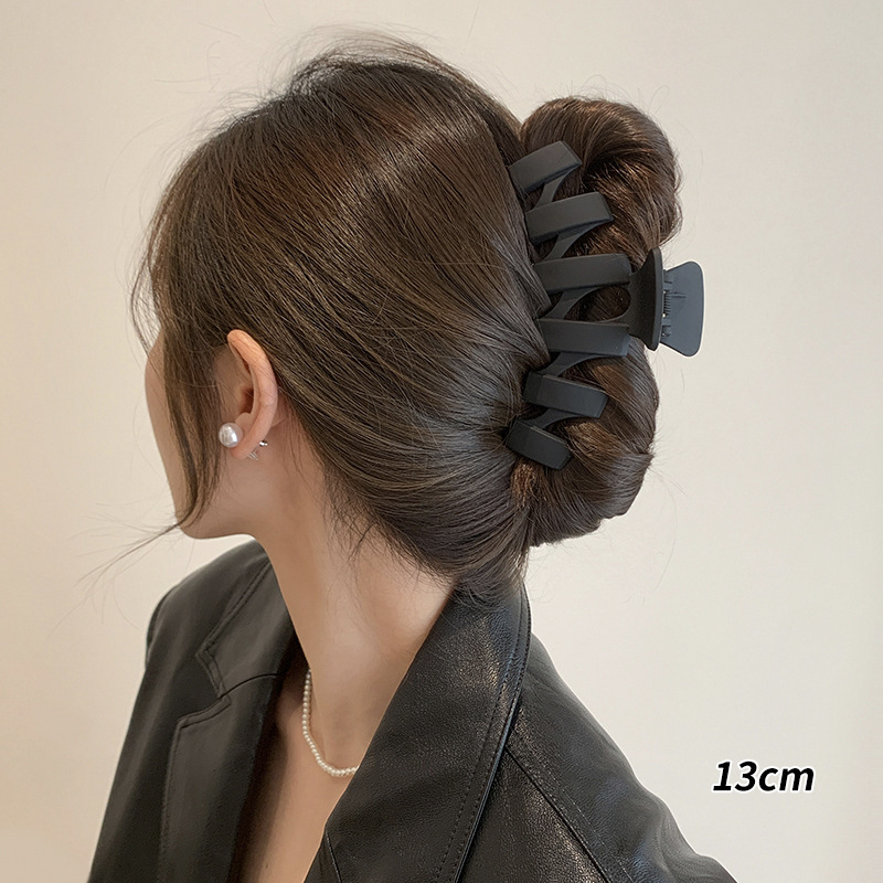 简约抓夹女高级感新款发夹后脑勺鲨鱼夹子头饰大号发量多发卡批发|undefined