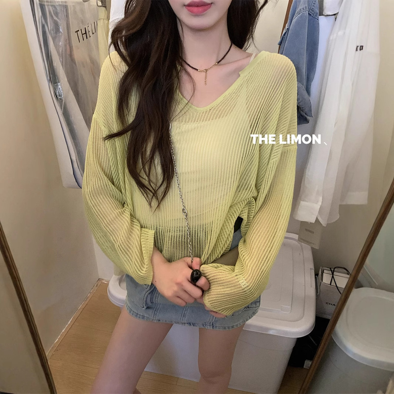 Clearance, No Returns or Exchanges. Lemon Green Tea Summer Design Hollow-Out V-Neck Sun-Protective Knit Top for Women, Loose and Slimming Cover-Up