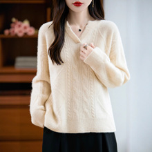 跨境100%纯羊毛打底衫女 V领麻花 基础百搭修身显瘦秋冬针织毛衣