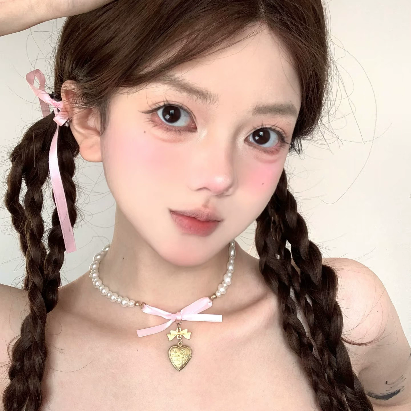Универсальное жемчужное ожерелье для женщин во французском стиле с розовым бантом в форме сердца и нишевым дизайном, цепочка-колье на ключицу «сладкое и чистое желание».