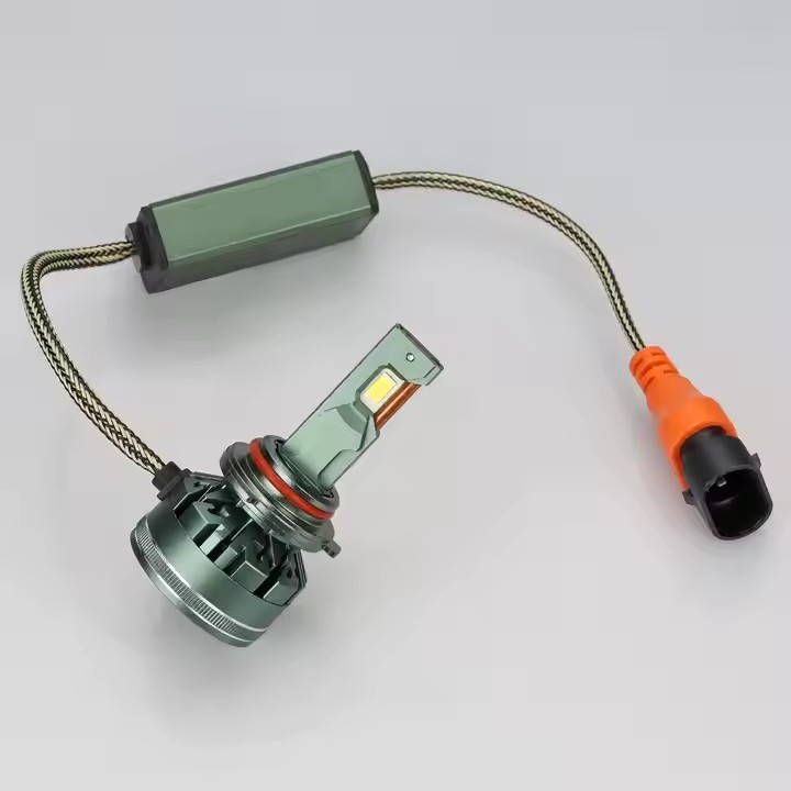 Fábrica al por mayor V45Pro automóvil LED bombilla grande H4H79005 tubo de cobre doble láser de alta potencia 12V24V