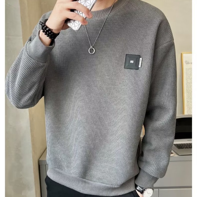 짙은 회색