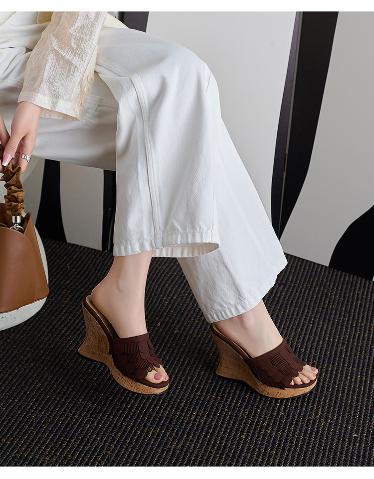 Sandal cao gót nữ hở mũi quai ngang đế xuồng 11cm kèm tua rua — màu nâu, màu đen, Ánh sáng Apricot chi tiết 16