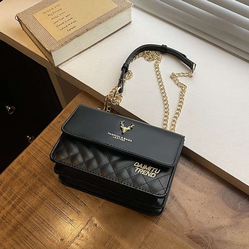 Women's Bag 2025 Embroidered Thread Single Shoulder Crossbody Bag Quilted Chain Women's Bag Cross-Border Valentine's Day Small Square Bag Gu Liang Jiji