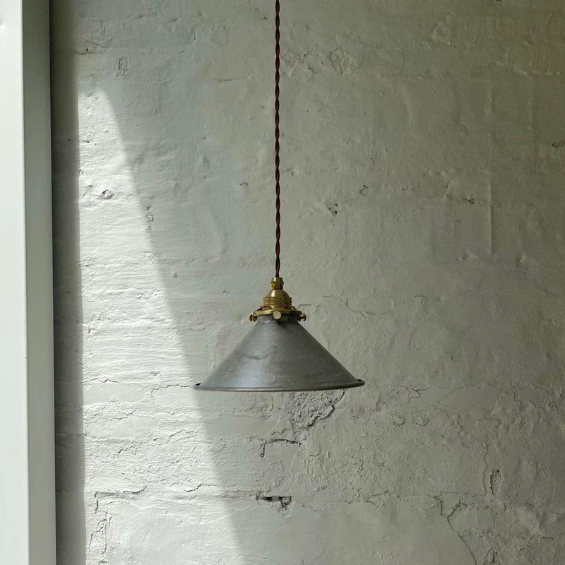 Vintage industrial style old rust color brass chandelier Nordic Japanese restaurant bar personality ins track chandelier