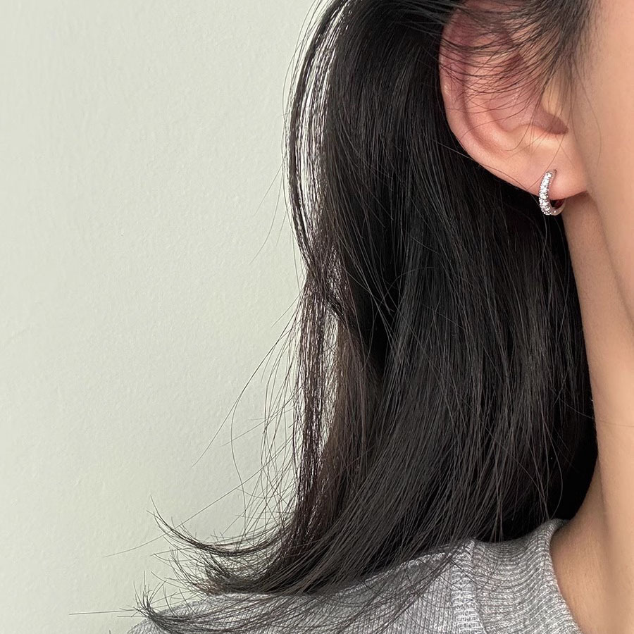 Internet celebrity's same asymmetrical water droplet buckle, ring, women's simple personality, exquisite summer ear_voghion.com