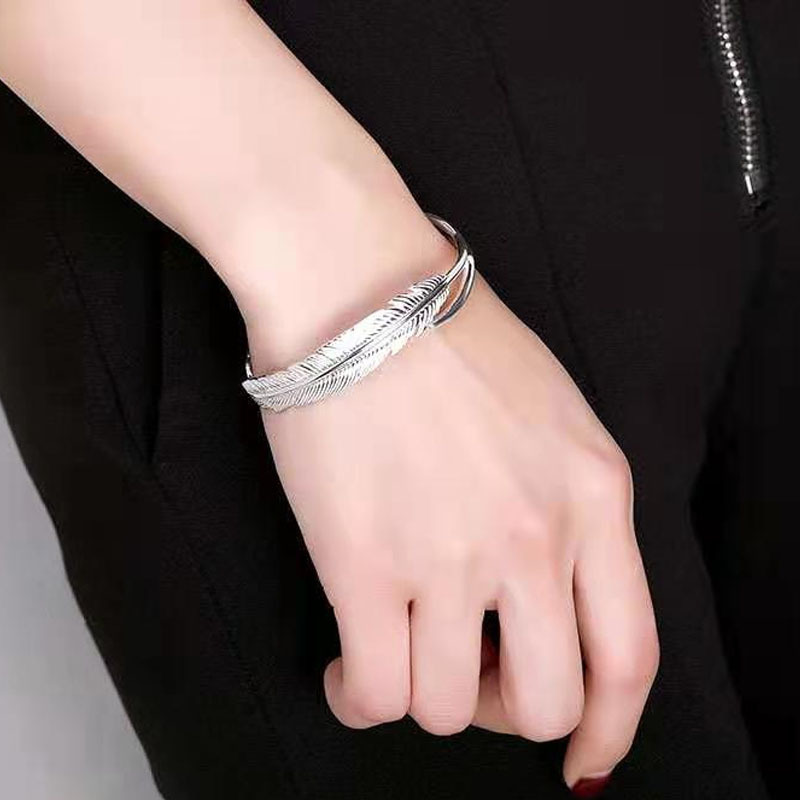 retro antique women's bracelet