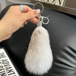 ����ëСβ����܇耳׿ے�����s�ɐ�ë�q���������Ů�r��ͨ��