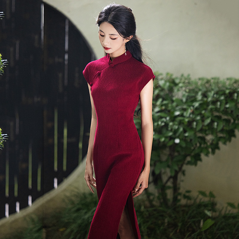 無袖紅色新中式長款日常改良旗袍2024新款年輕款女民國風復古修身