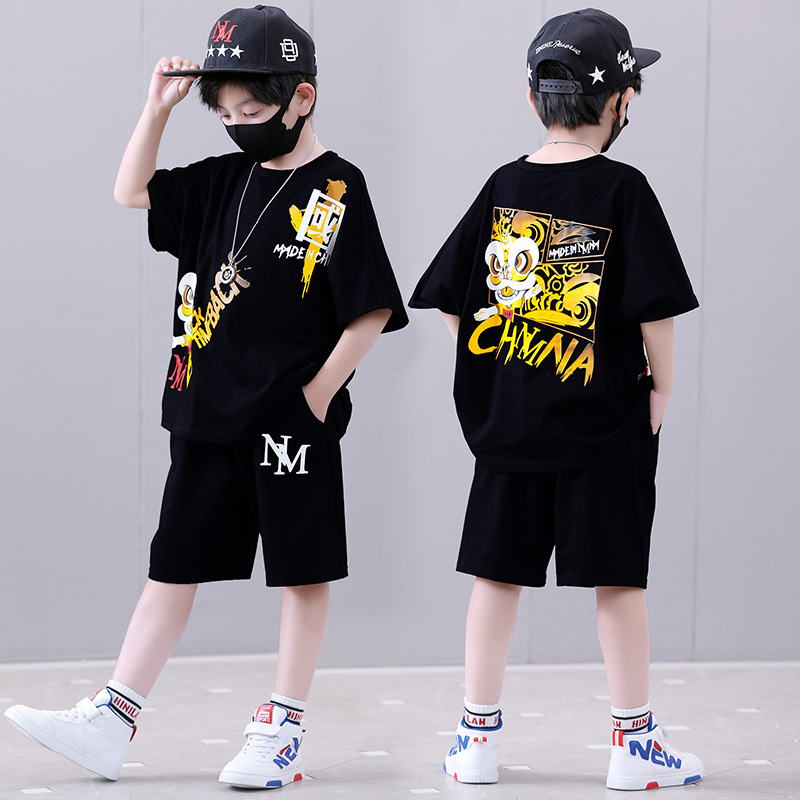 Sportssett 2023 Nye kortermede shortser for barn Sommerklær for gutter Kule og trendy_voghion.com