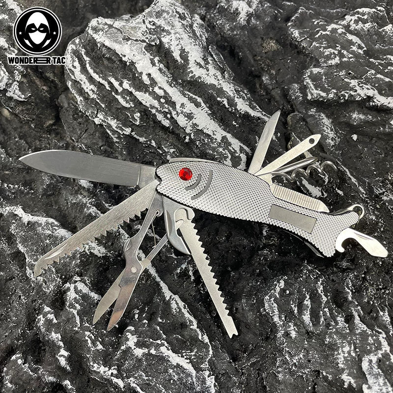 11开多功能小刀小鱼形随身便携瑞士军刀不锈钢多用折叠刀礼品