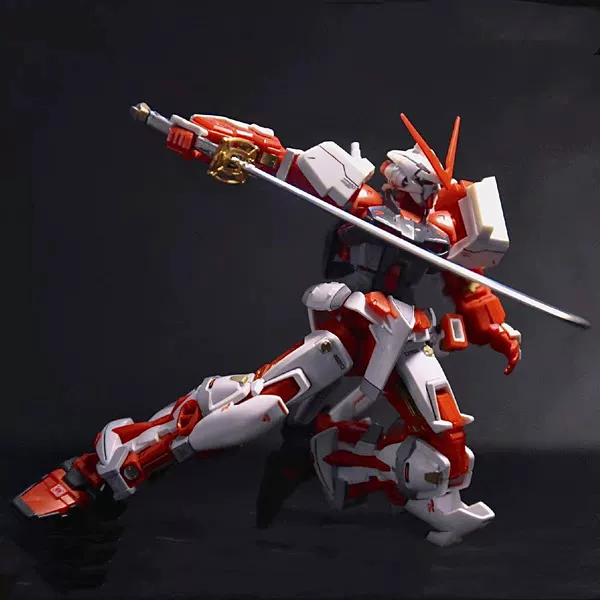 Red Heretic (Tachi+Lightsaber Flying Backpack) comes with stand/湣-1 model+stickers+color box packaging
