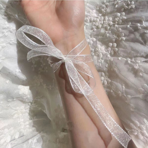 Wrist flower bridesmaid group bride wedding lace white butterfly mesh beautiful simple small fresh bracelet high-end sense