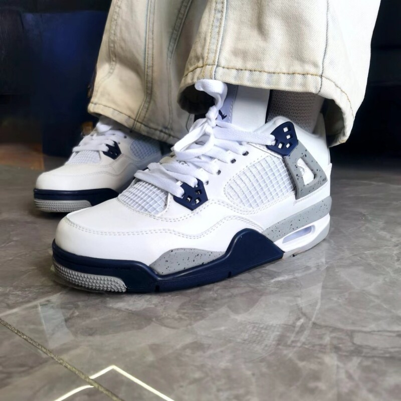 Putian Shoes Made of Pure First-Layer Cowhide, Aj4 Basketball Sneakers, Original Label Retro Non-Slip Shoes, Genuine Leather First-Layer Shoes for Men and Women