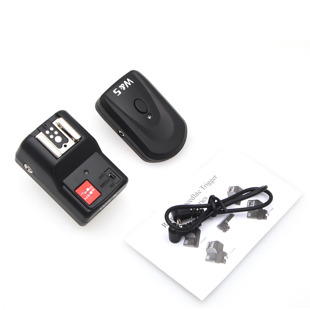 PT04 camera top flash remote control tra...