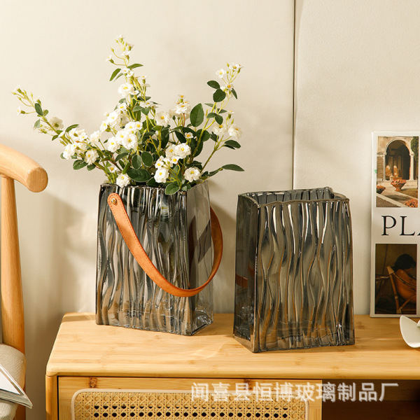 Nordic simple handbag glass vase ins style high value transparent…