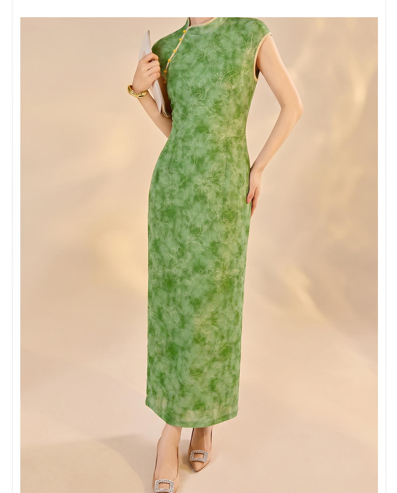 Đầm maxi cổ đứng sườn xám cách tân — Xanh lá cây nhạtcolor chi tiết 7
