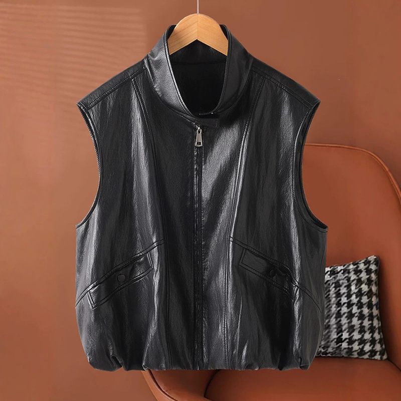 American-style minimalist retro pocket sheepskin vest for women, 2026 autumn new model, loose-fitting, slimming, casual vest top American-style minimalist retro pocket sheepskin vest for women, 2026 autumn new model, loose-fitting, slimming, casual vest top