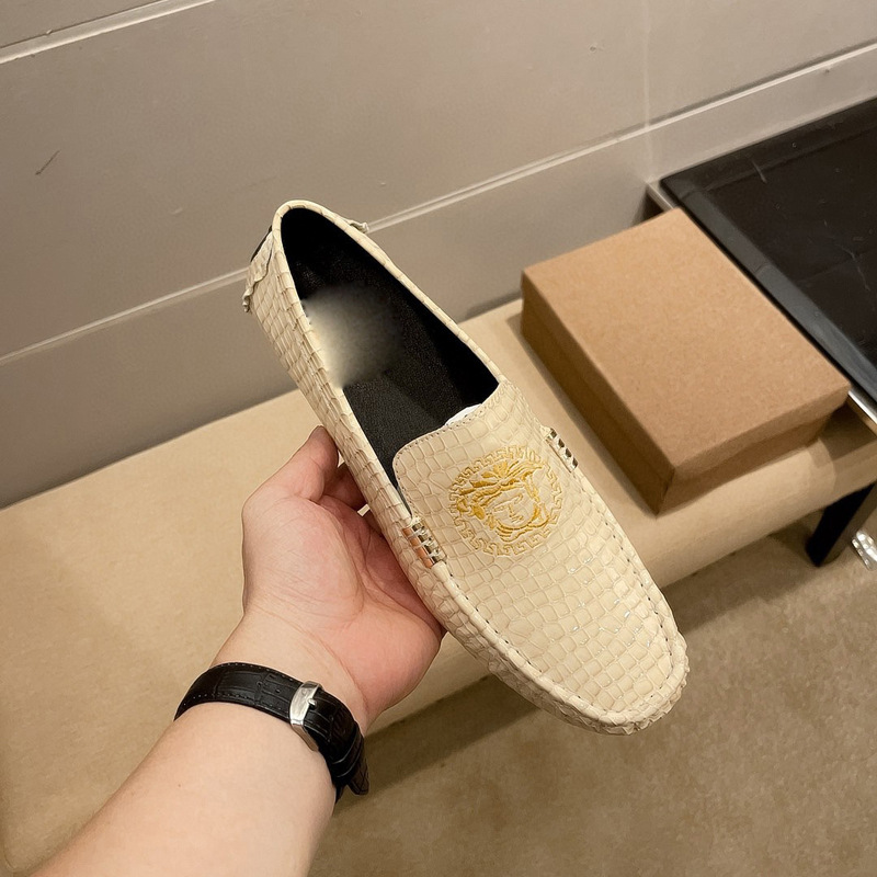 2024 nuevos zapatos Bean para hombres zapatos de zebra zapatos de cuero para hombres de tendencia de moda europea zapatos de alta calidad para hombres