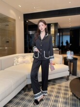 ���ļ��¿���z˯��Ů���������L���I����߼��мҾӷ����b���⴩