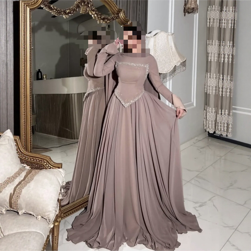 2026 Spring/Summer New Cross-Border Elegant Long-Sleeve Rhinestone Evening Dress with Flutter Sleeves and Large Swing Skirt 2026 Spring/Summer New Cross-Border Elegant Long-Sleeve Rhinestone Evening Dress with Flutter Sleeves and Large Swing Skirt