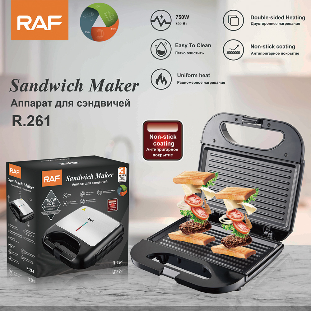 Sandwich Maker in Action