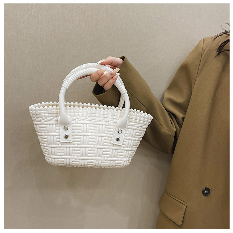 2025 New trendy and versatile crossbody mini vegetable basket jelly bag, fashionable hand-held woven bag, mini tote women's bag undefined