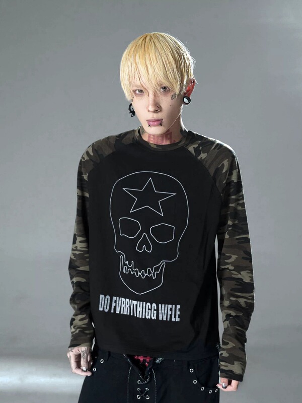 DETW 25AW* Original Niche Light Y2K Skull Camouflage Raglan Sleeve Long Sleeve T-Shirt for Men and Women DETW 25AW* Original Niche Light Y2K Skull Camouflage Raglan Sleeve Long Sleeve T-Shirt for Men and Women