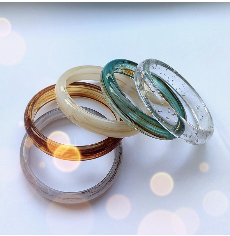 1 Piece Quantity Retro Simple Style Geometric Solid Color Arylic Bangles Wholesale