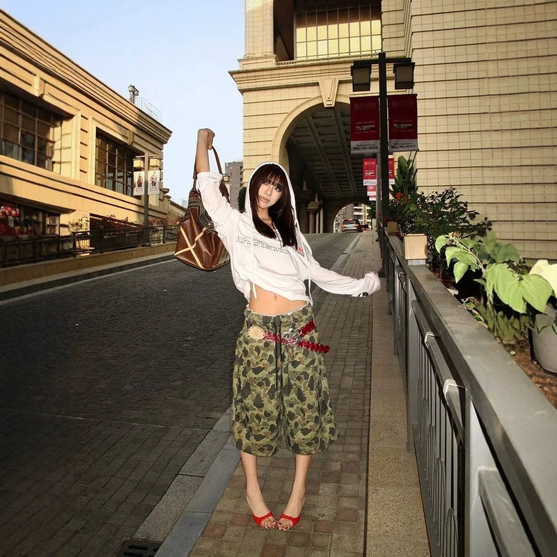American Retro Street Style Camouflage Wide-Leg Cropped Pants for Women, Summer Elastic Design Loose Casual Pants, Straight-Leg Shorts for Women American Retro Street Style Camouflage Wide-Leg Cropped Pants for Women, Summer Elastic Design Loose Casual Pants, Straight-Leg Shorts for Women