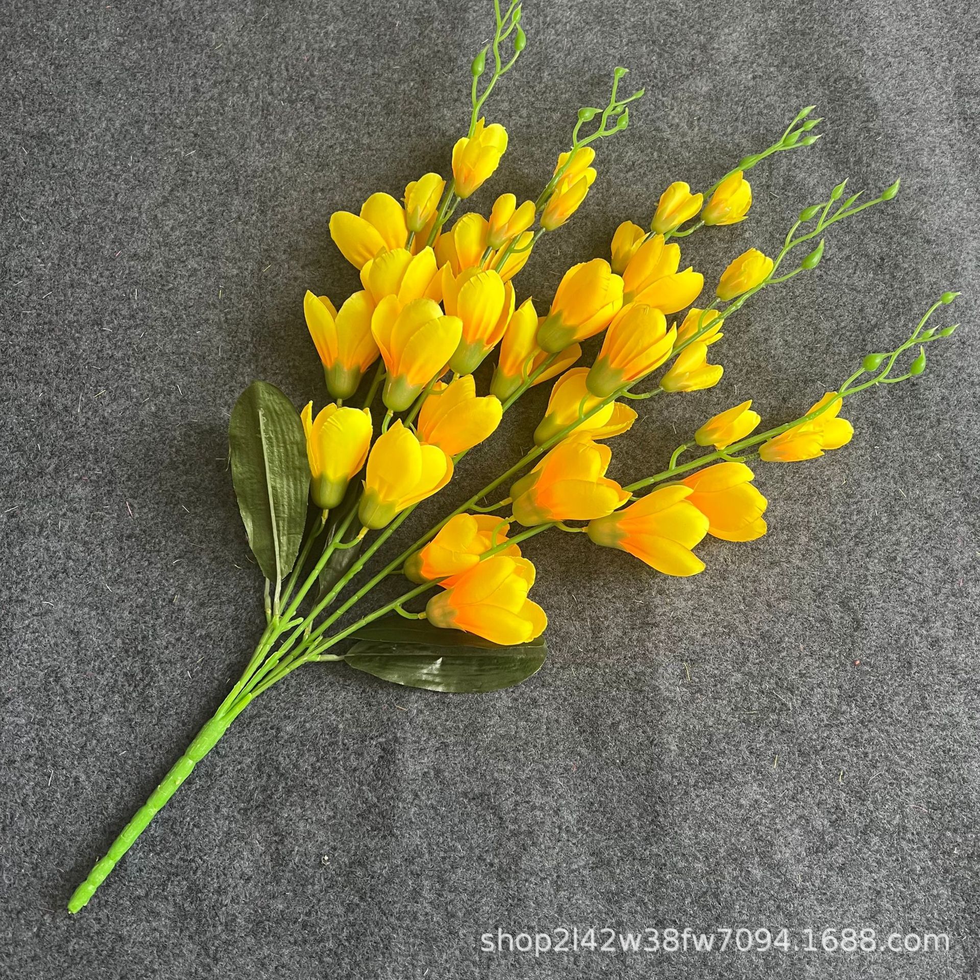 Nuevo ramo de magnolia de cinco ramas de estilo europeo, flores artificiales de seda para salones de boda y decoración del hogar, flores artificiales, flores falsas, hortensias