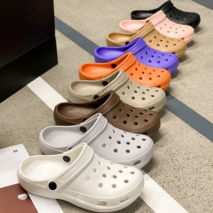 2025 Cartoon Internet Celebrity New Croc Shoes Women's Baotou Sandals Half Slippers Women's Trendy Outdoor Sand Wear