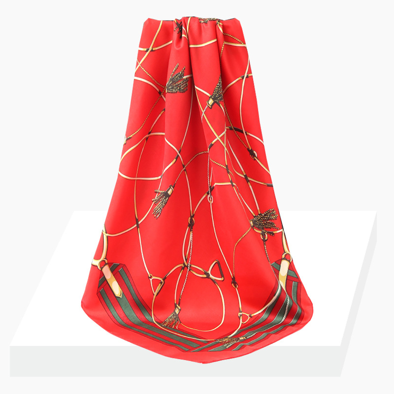 Chain red