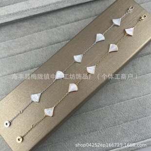 �����¿�V�����Ҷ໨�������Ů�߼��p����Ȼ��ؐĸ�廨ȹ�����