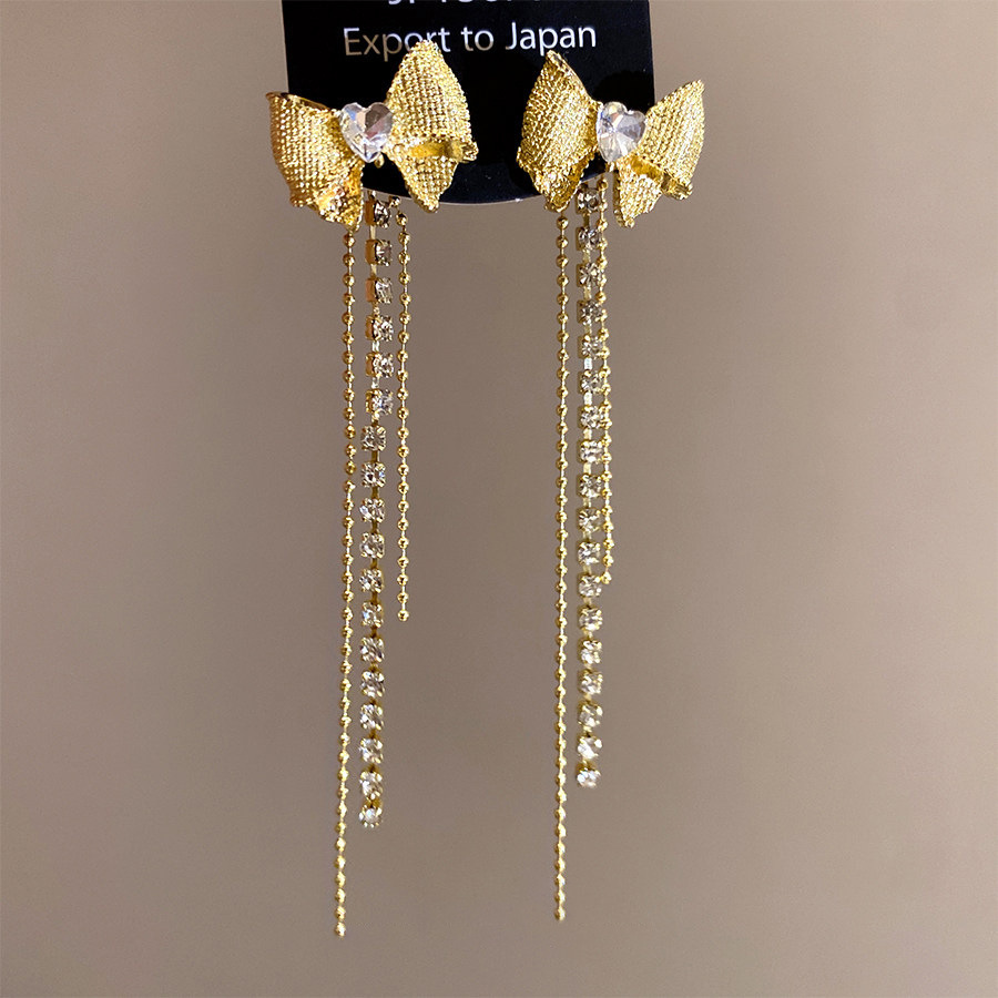 E7134 gold