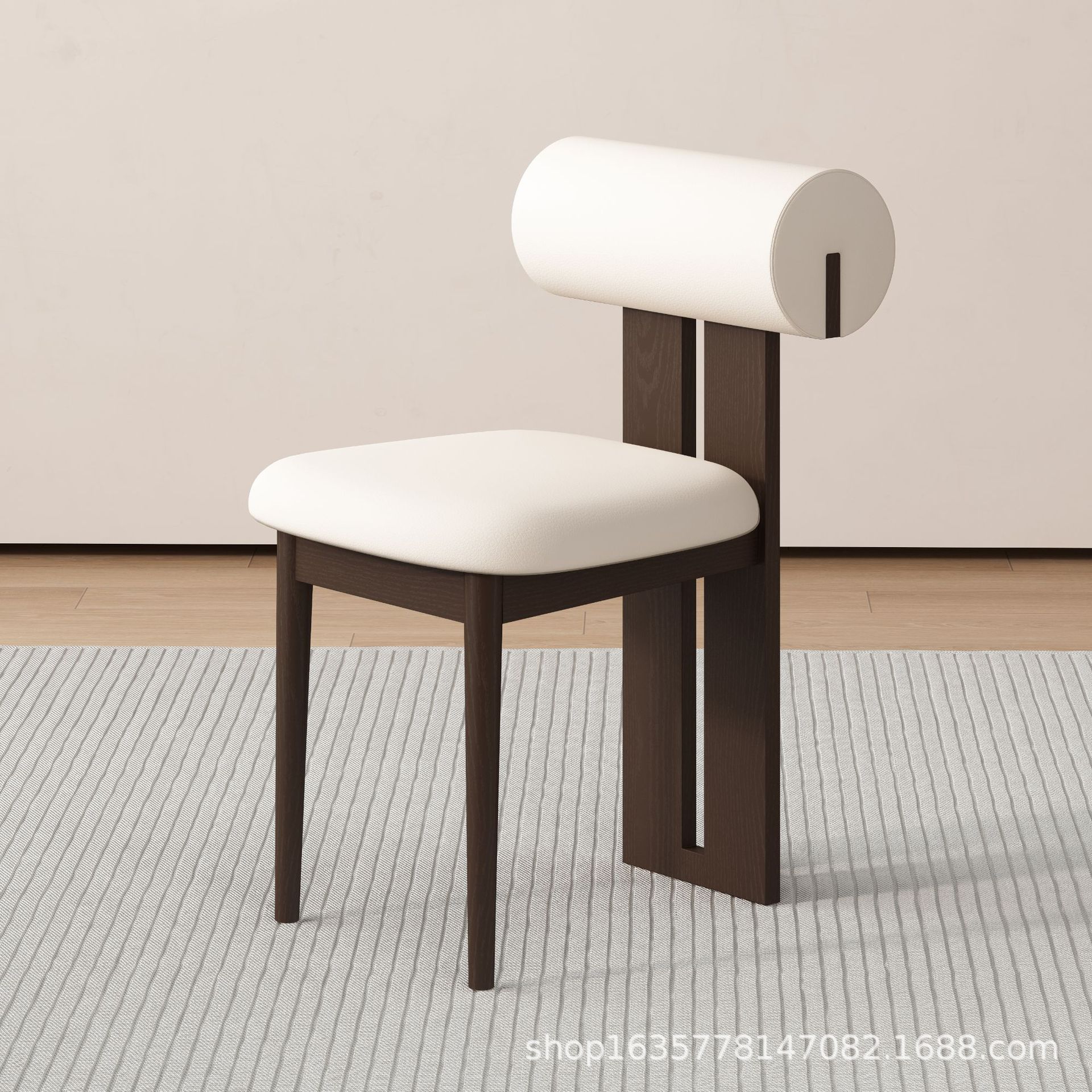 Silla de comedor de madera maciza medieval francesa retro silla de respaldo doméstica diseñador nórdico silla de hipopótamo casual fábrica de origen