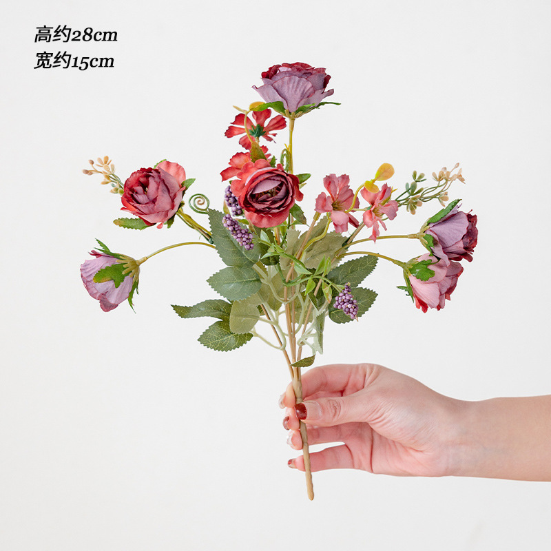 ザクロのバラの花珠の串、バラの造花の花束、インテリア、造花、シミュレーションローズ、シルクフラワー、装飾花|undefined