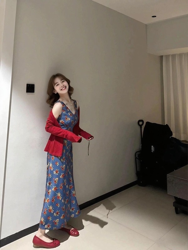 フレンチピュアブルー花柄ノースリーブドレス女性のウエスト気質ドーパミンビーチキャミソールロングスカート|undefined