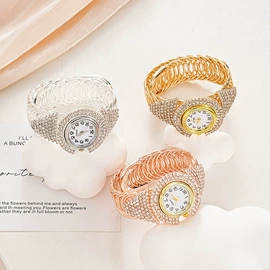 石英表;电子表;发夹