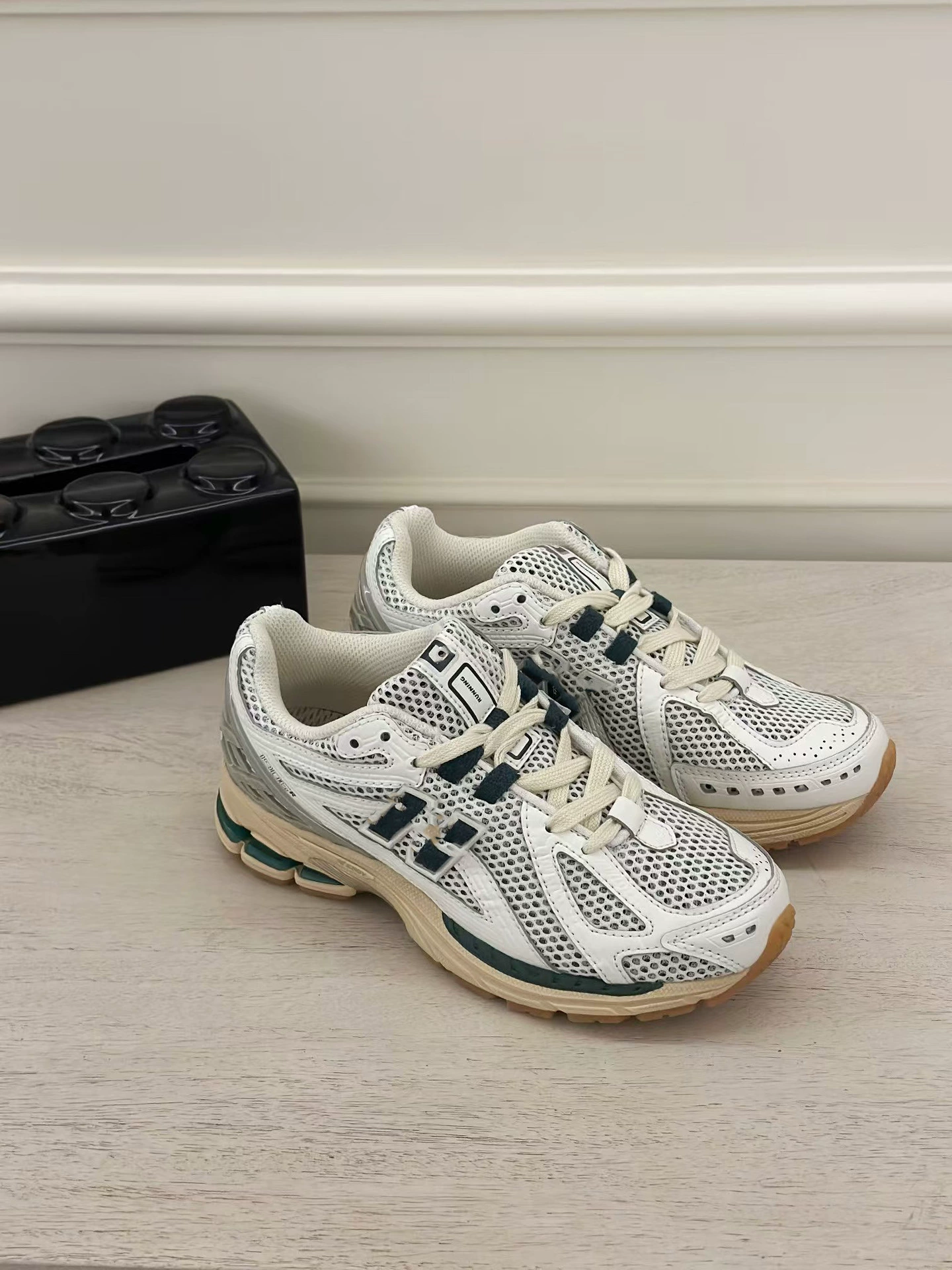 New Balance, комфортабельные спортивные кроссовки для отдыха для мужчин и женщин