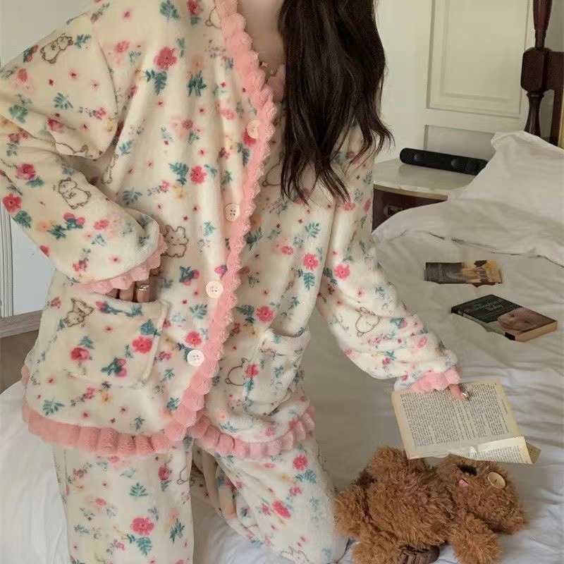 珊瑚绒开衫复古碎花睡衣女加厚法兰绒韩版春秋甜美可爱家居服套装