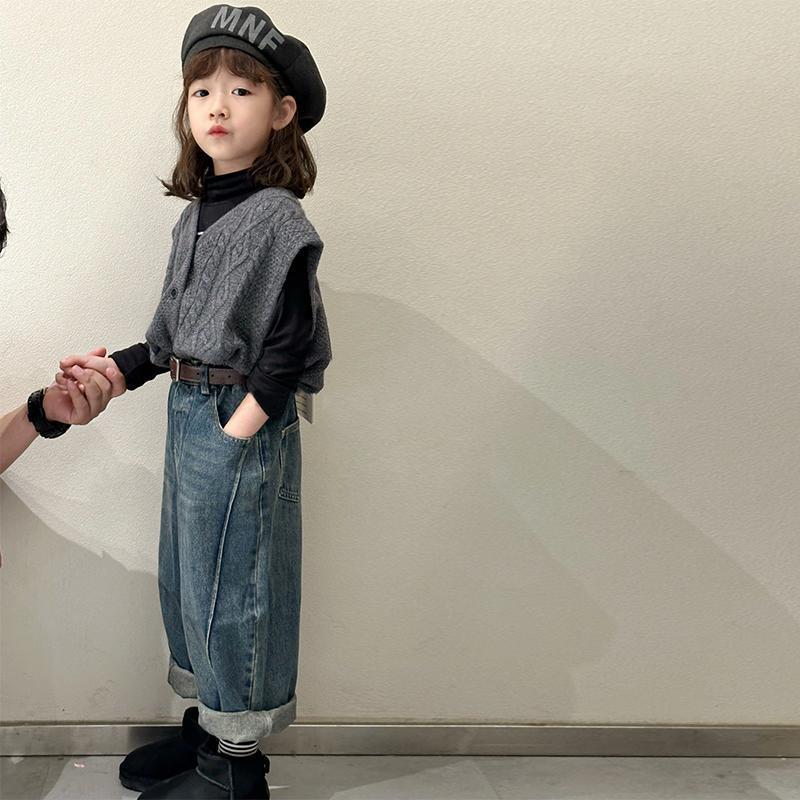 韩国童装女童针织马甲2025秋装新款儿童时髦纯色休闲背心上衣套装