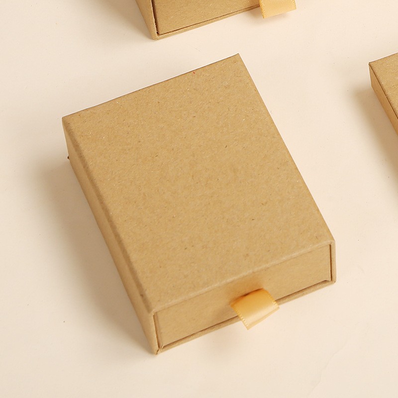En stock cajón de joyería caja de papel Kraft color sólido pull-out joyero Stud pendientes collar anillo joyero